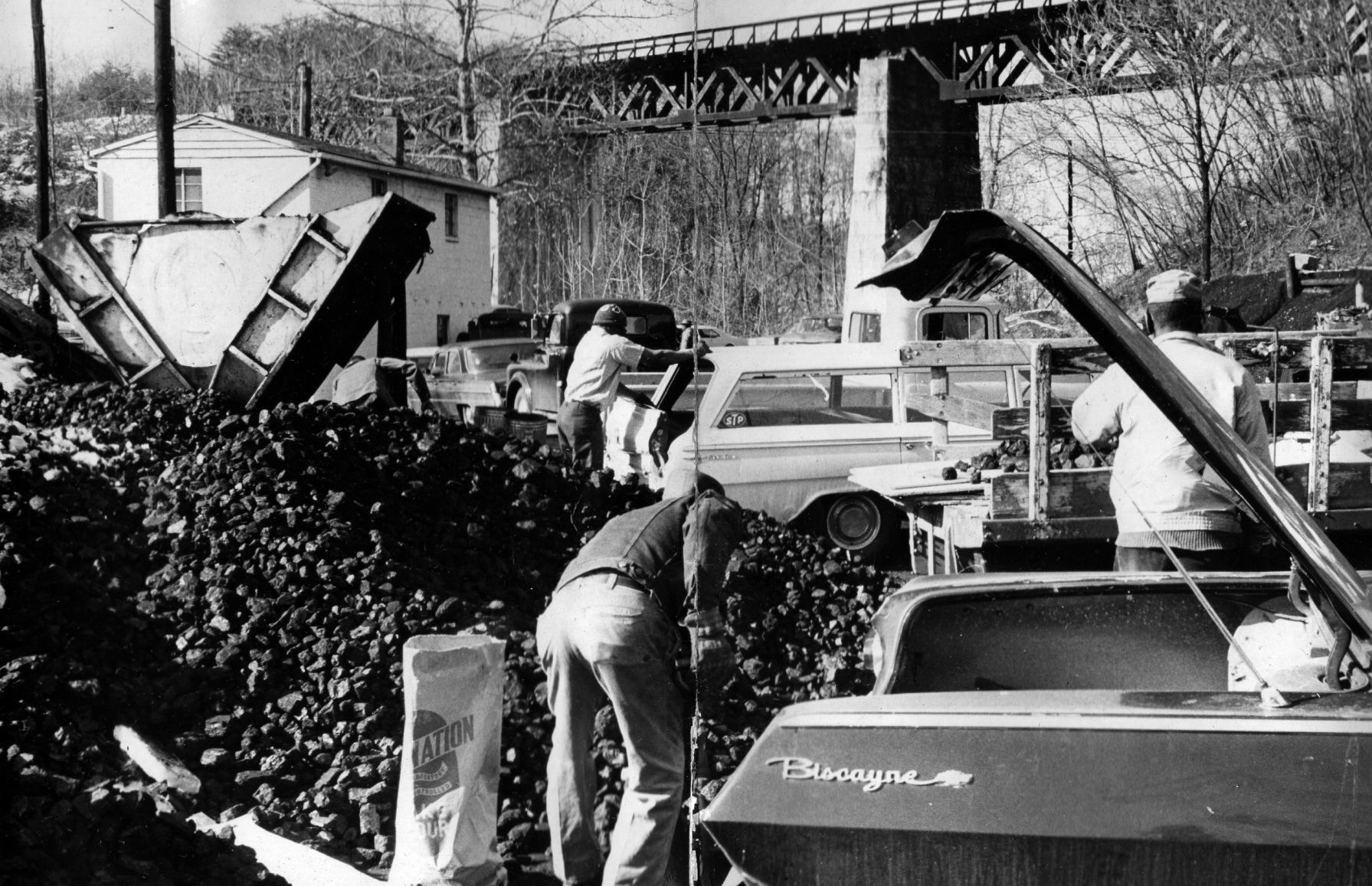1970-01-11 Coal for the cold